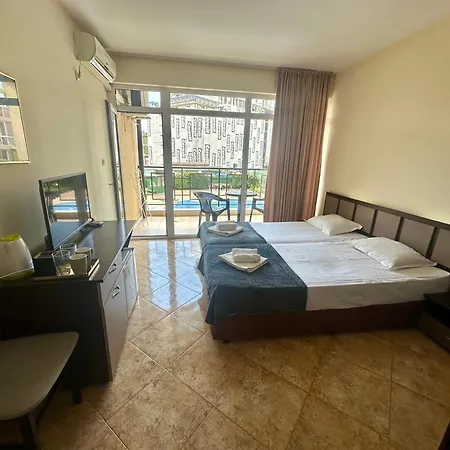 пасат Apartment